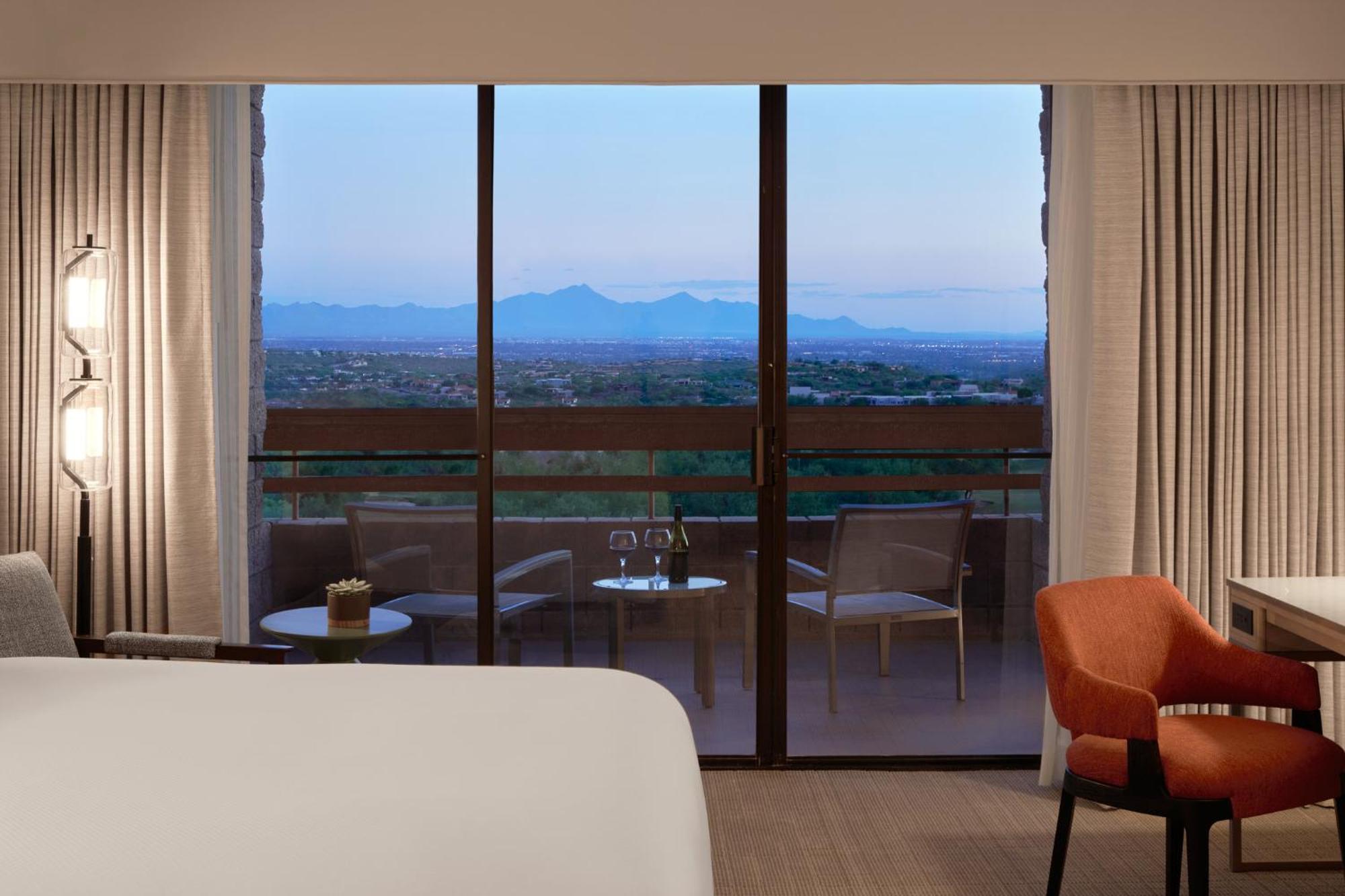 Loews Ventana Canyon Resort Mount Lemmont Exterior photo